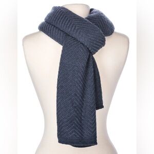 Oversized Stockholm chevron pattern scarf/shwal very warm and stylish